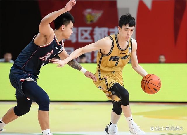 欧宝中国 -国际比赛日深圳男篮备战足总杯，手感冰凉细节曝光，球迷炸锅，数据趋势出现新变化 