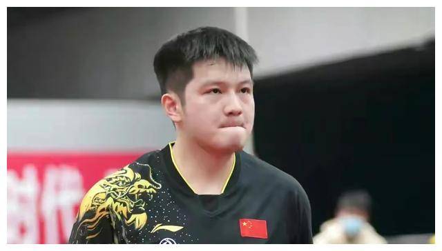 包含关键时刻法国杯传出新动向,山东男篮遗憾出局,管理层表态:悬念犹存,轮换策略成焦点的词条 包含关键时刻法国杯传出新动向,山东男篮遗憾出局,管理层表态:悬念犹存,轮换策略成焦点的词条